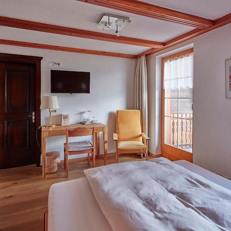 Hotel Alpenblick Zeneggen Екстер'єр фото