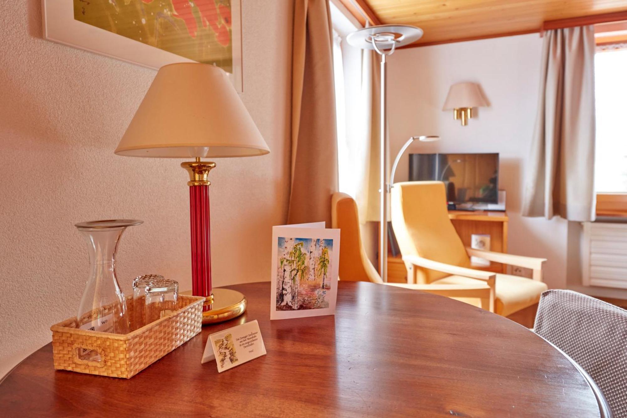 Hotel Alpenblick Zeneggen Екстер'єр фото