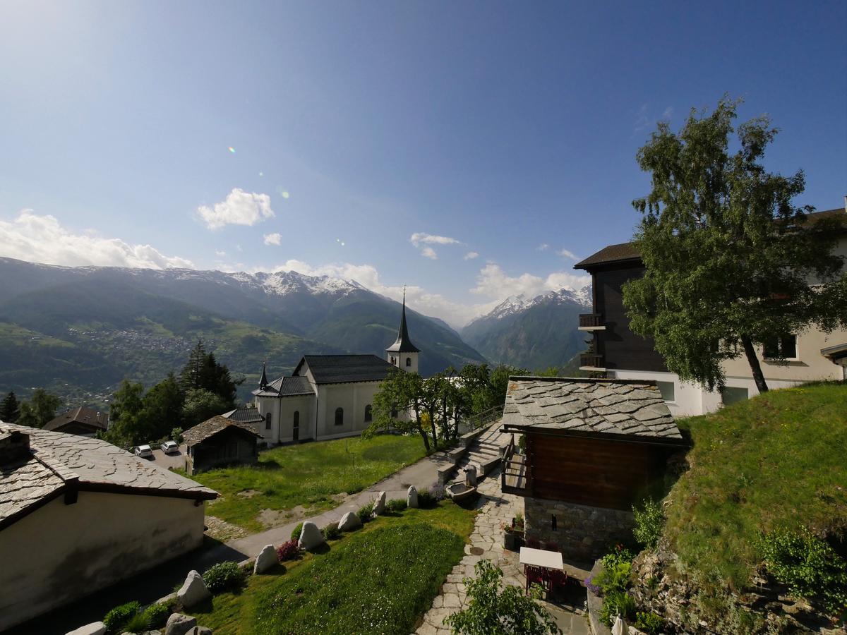 Hotel Alpenblick Zeneggen Екстер'єр фото