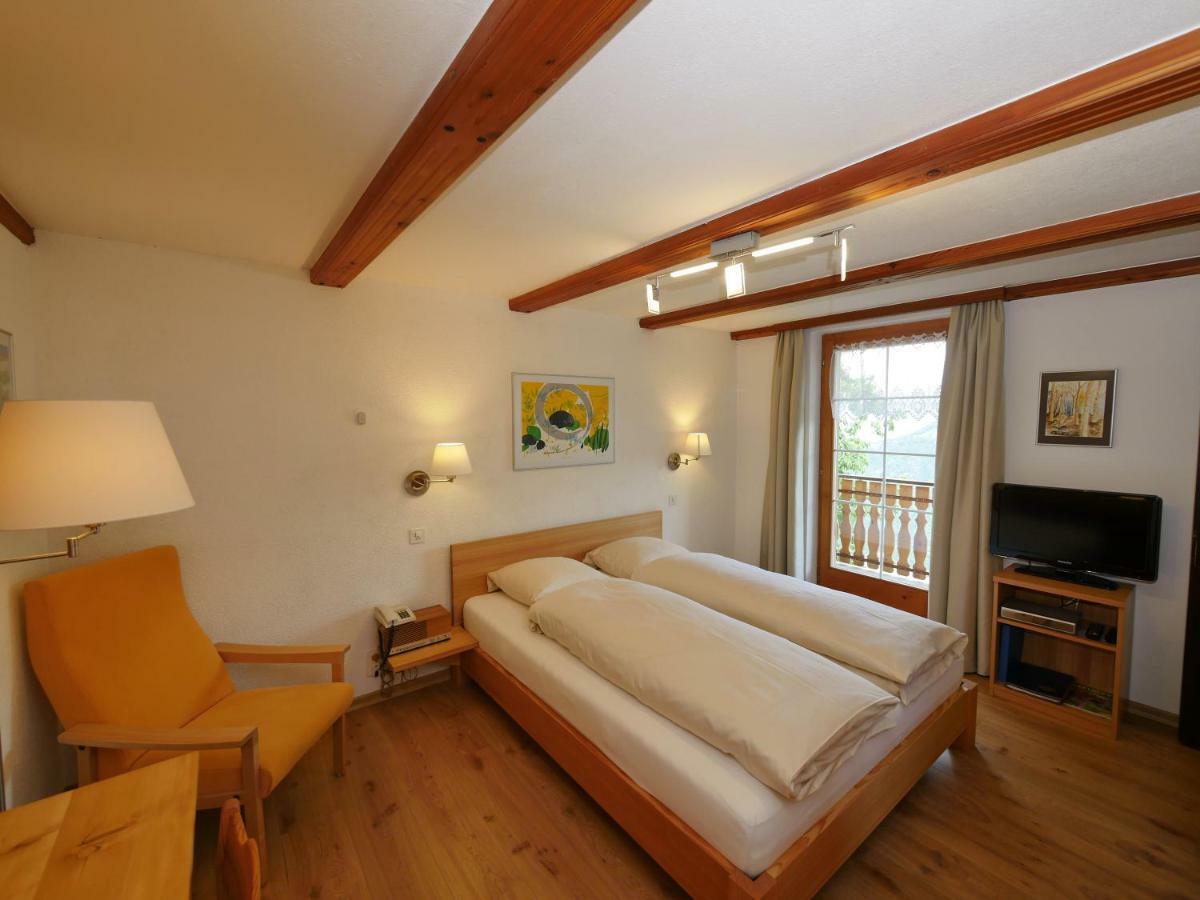 Hotel Alpenblick Zeneggen Екстер'єр фото